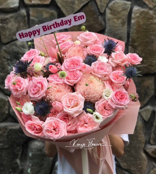 Yêu Em Nồng Nàng