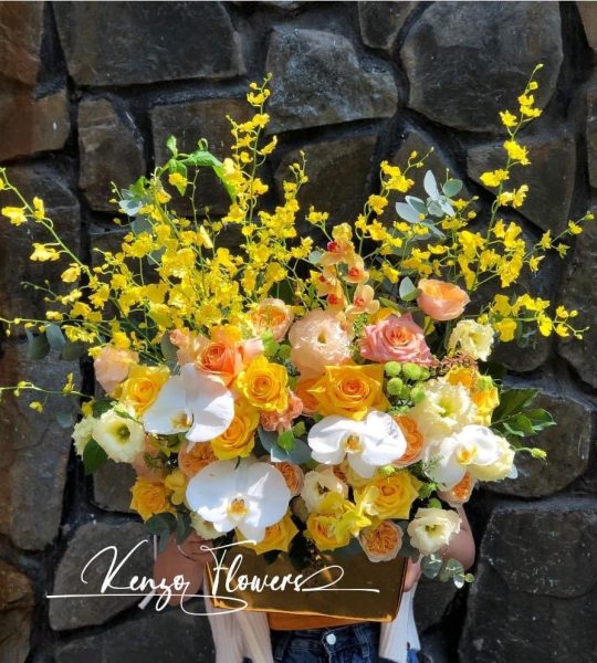 Tỏa Nắng Bên Em